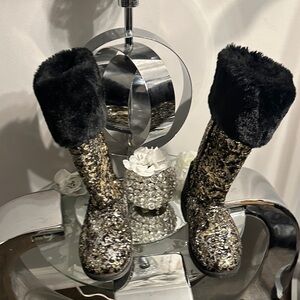 Juicy couture glitter boots
